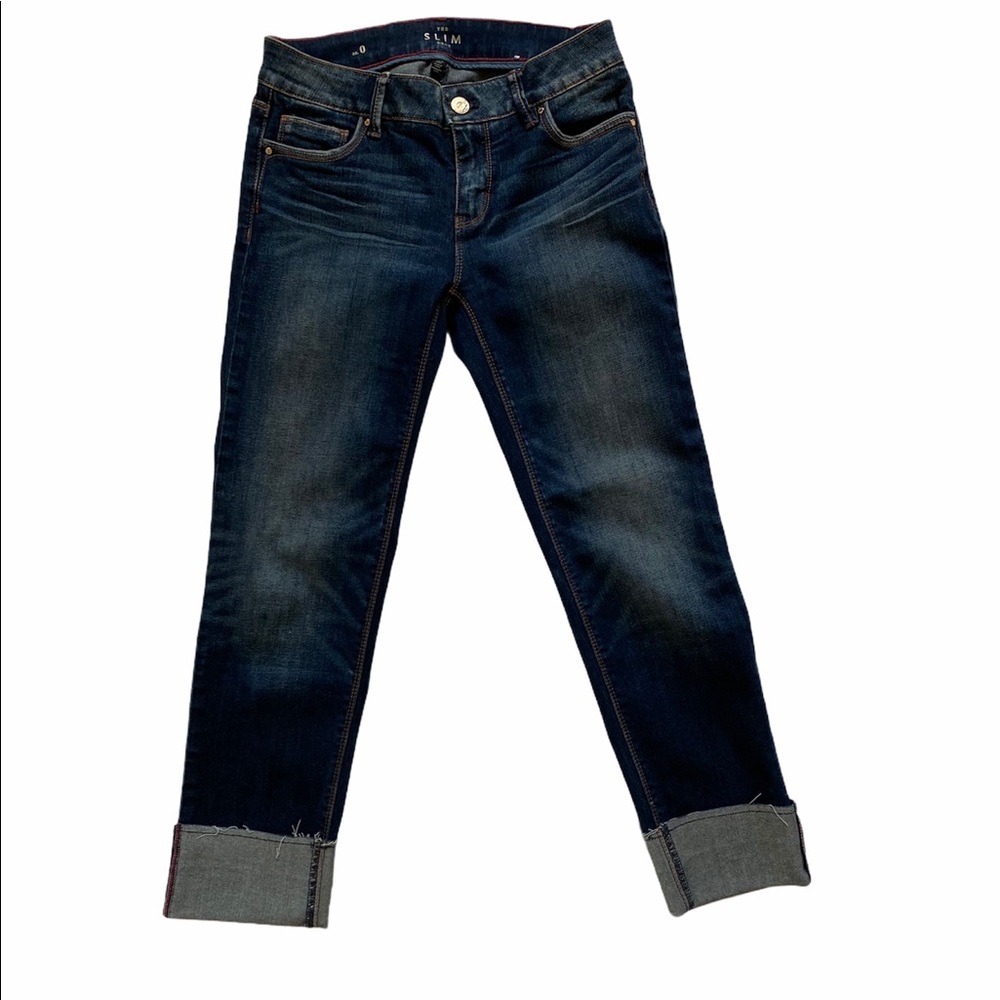 👖NWOT WHBM Size 0 The Slim Ankle Crop Jean
